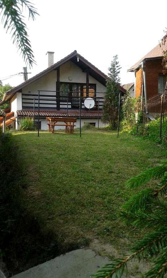 Cavoj Guest House Exterior foto